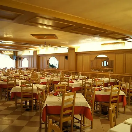 Milano 3*