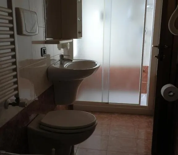 Milano מלון אסיאגו